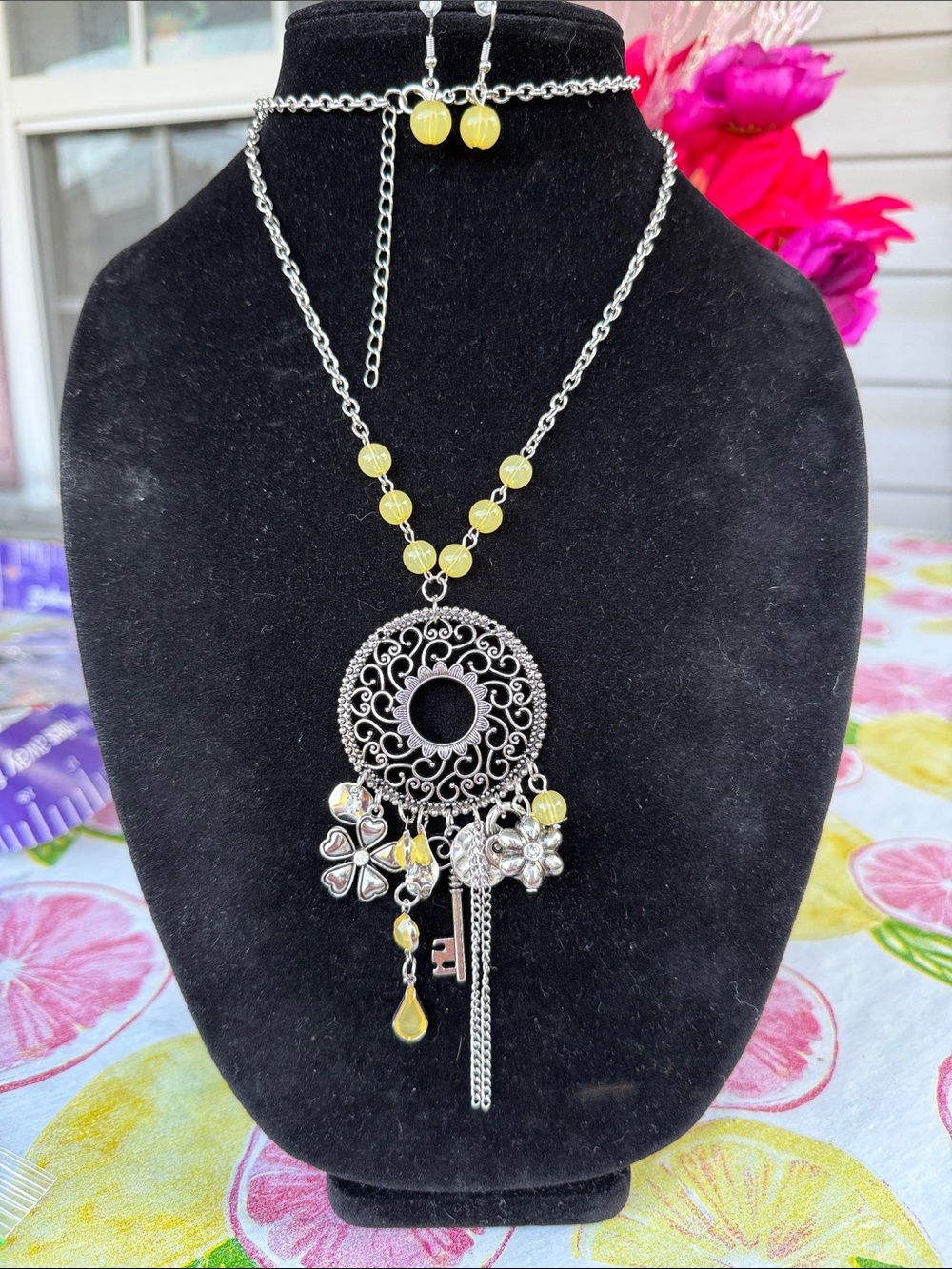 New Women’s 22” Silver Filigree Charm Pendant Necklace & earrings yellow beads